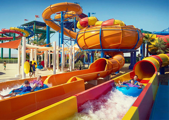 Large Water Theme Park Equipment Fiberglass Slide Galvanized Carbon Steel Columns