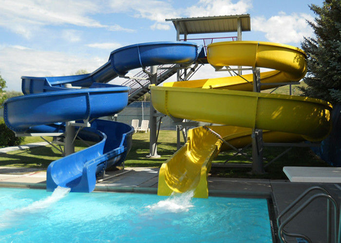 Custom Spiral Pool Slide Entertainment Equipment For Water Sport Games