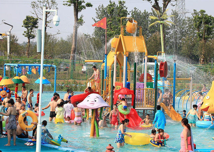 Outdoor 30 People ISO Water Playground Equipment
