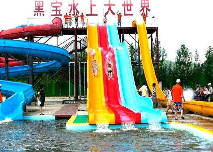 Commercial Adult Aquatic Stimulating High Speed Water Slide