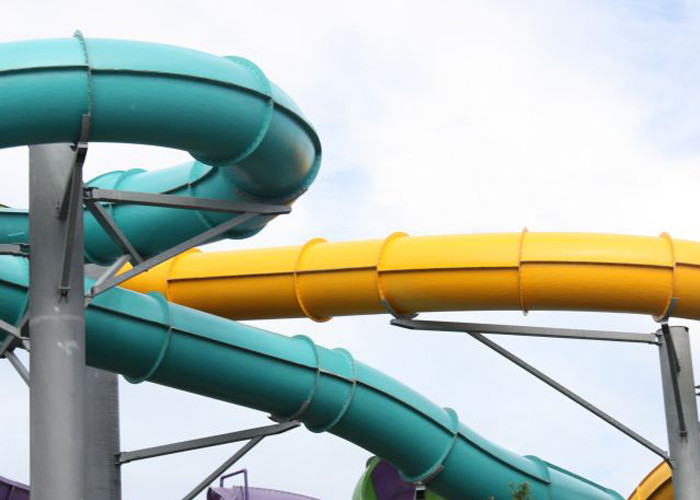 Drunk Slide Ride Hotel Resort Adult Water Slide / Fiberglass Tornado Water Ride